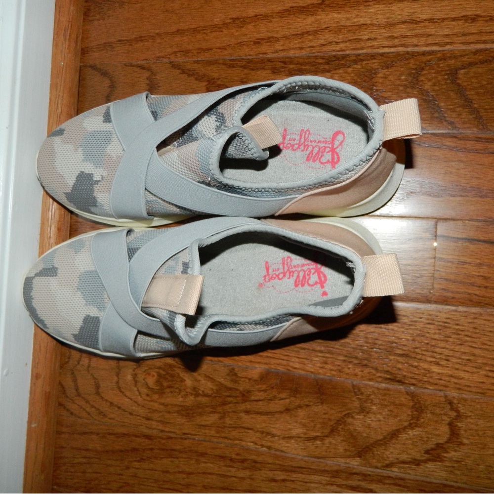 Jellypop Camouflage Athletic Shoes - Gray and Tan